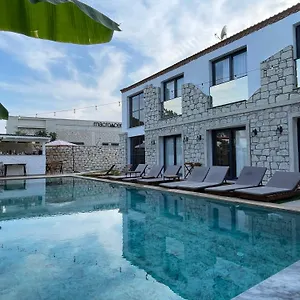 4* Hotel Trina Talles - Luxury Design Adult Only